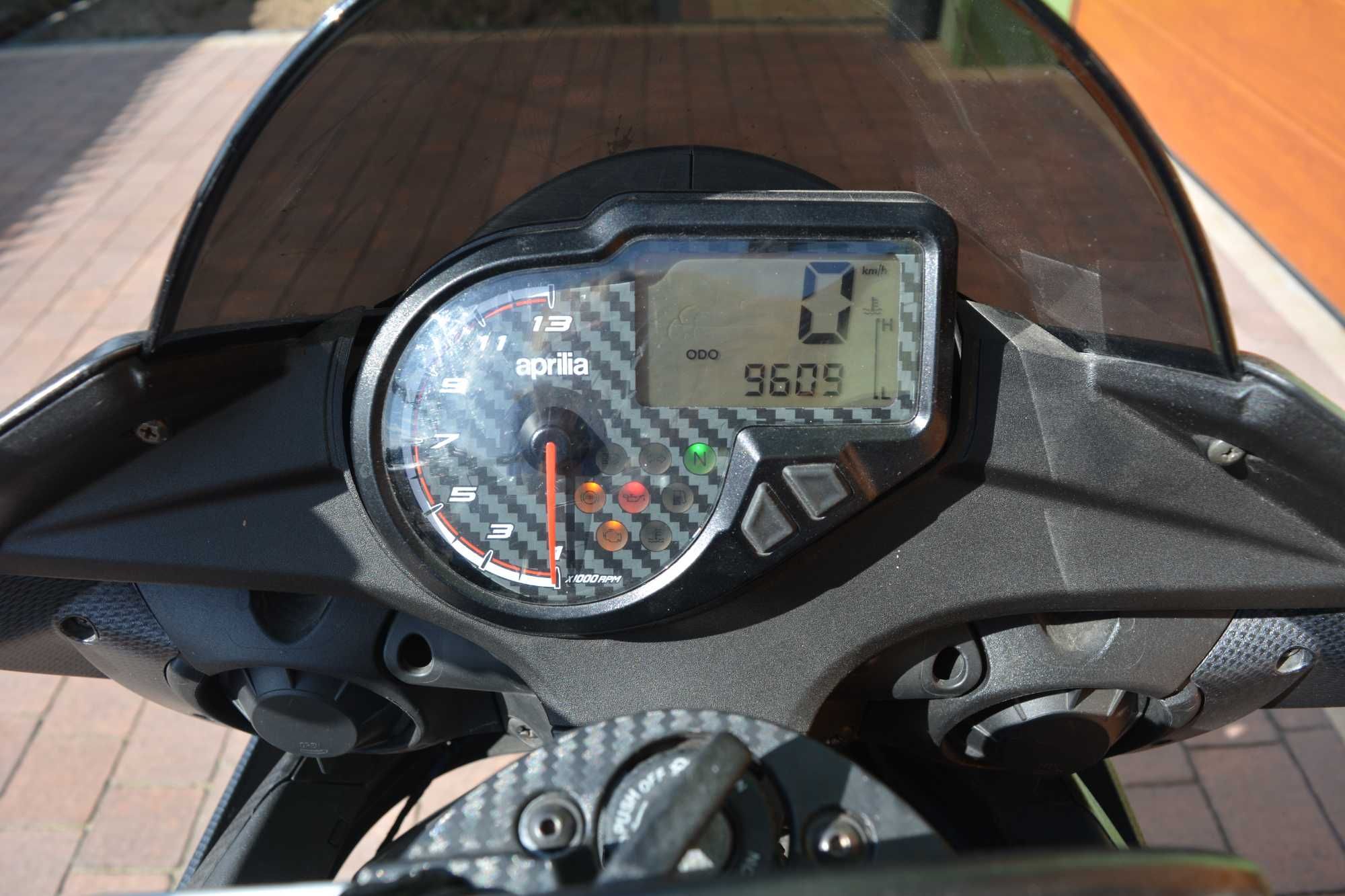 Aprilia Tuono 125 Carbon