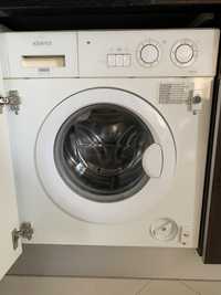 Máquina de lavar roupa Zanussi ZWI 285