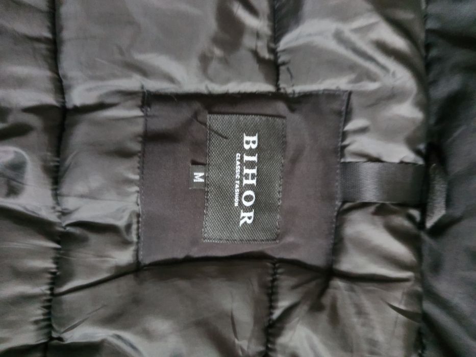 Чоловіча зимова куртка р.М