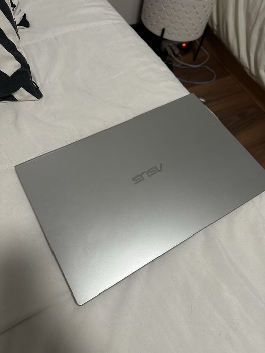 Portátil ASUS F515EA - Como Novo