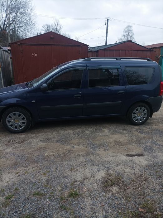 Дачия Логан универсал 2007г