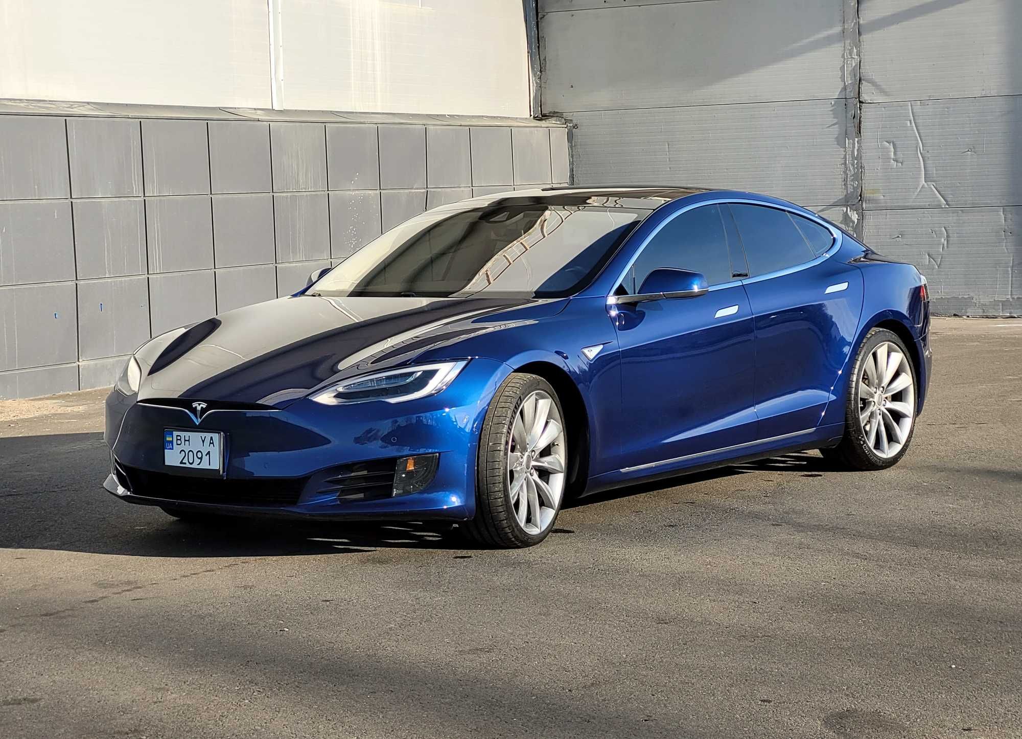 Tesla S 2016 (рест.) 75 кВт, Полный привод. Отличное состояние