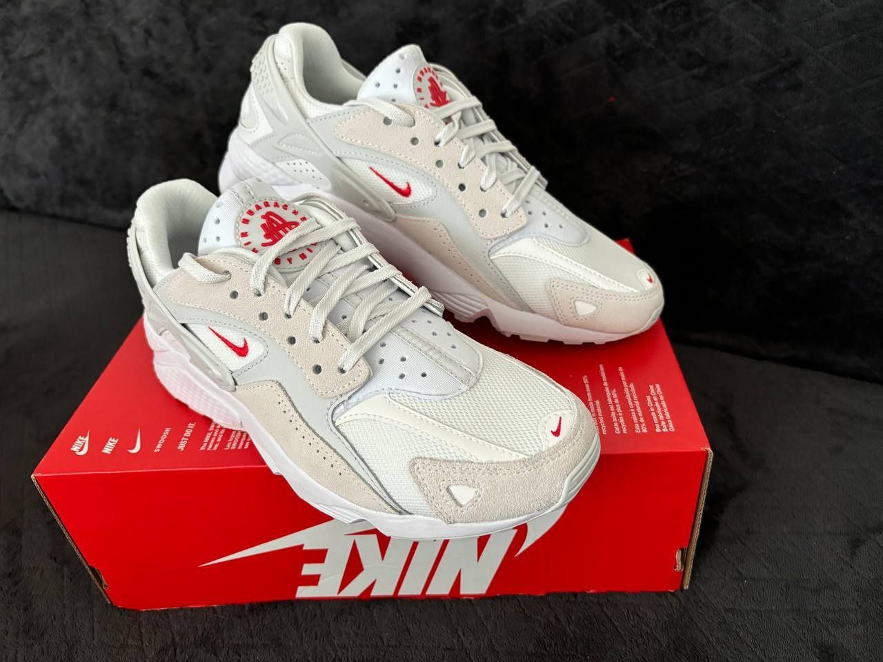 Нові оригінальні Nike Air huarache  runner 39 розміру