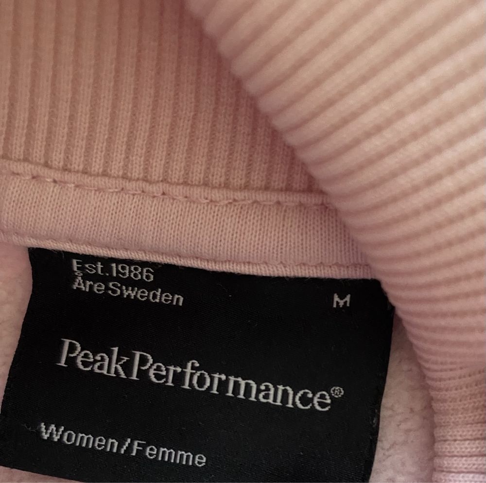 розовая зипка олимпийка кофта peak performance y2k vintage
