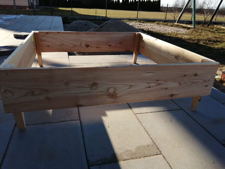 Donica, doniczka drewniana na taras, balkon, parapet,ogrodu, skrzynka