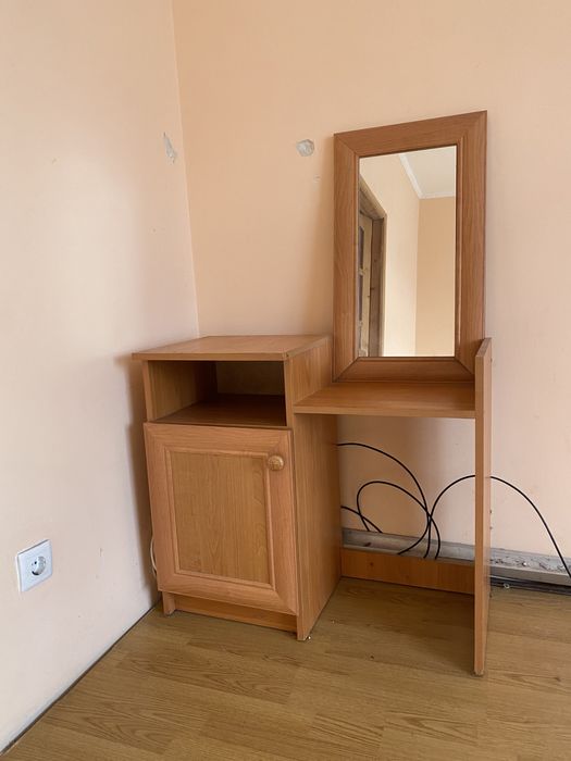 Тубмочка з дзеркалом