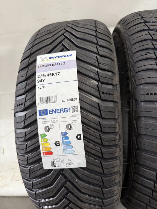 225/45/17 Michelin CrossClimate 2 94Y 2025R