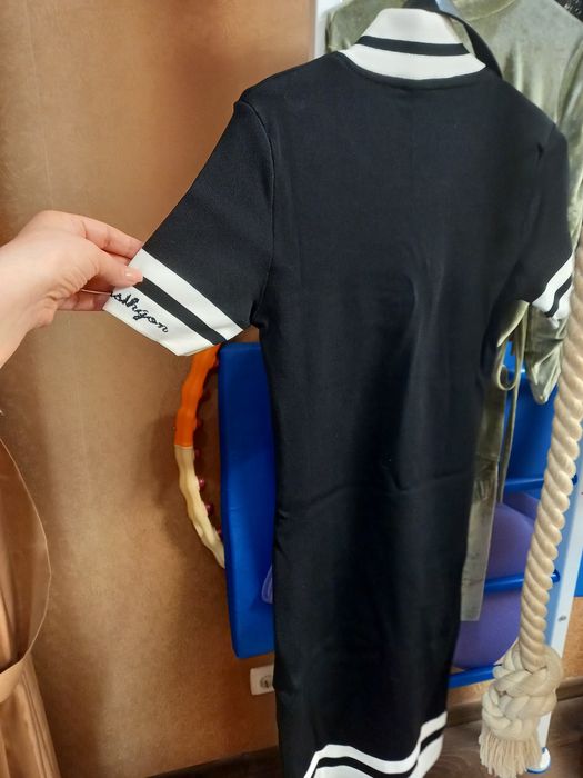 Продам платье фирмы TATU