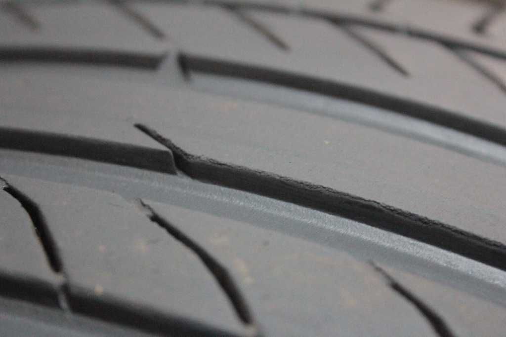 265/30/20 Continental ContiSportContact 5P 265/30 R20 94Y XL R01 24r