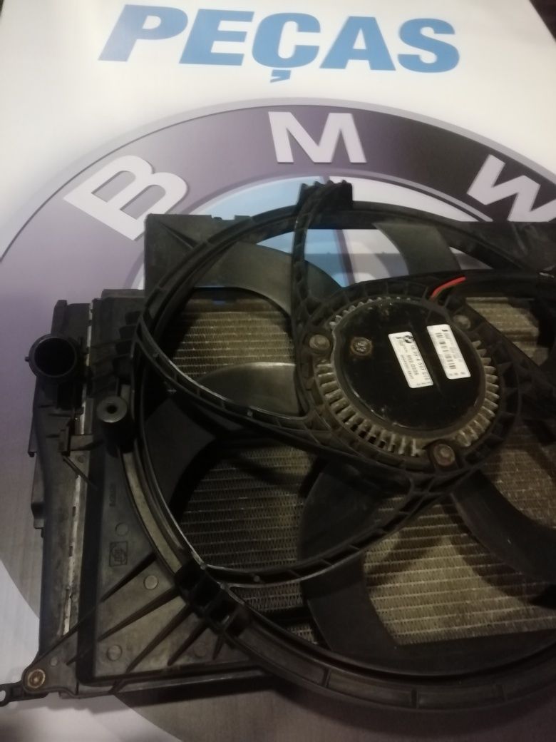 Radiadores água e ac e caixas de ventoinha para BMW série 1/3/X1