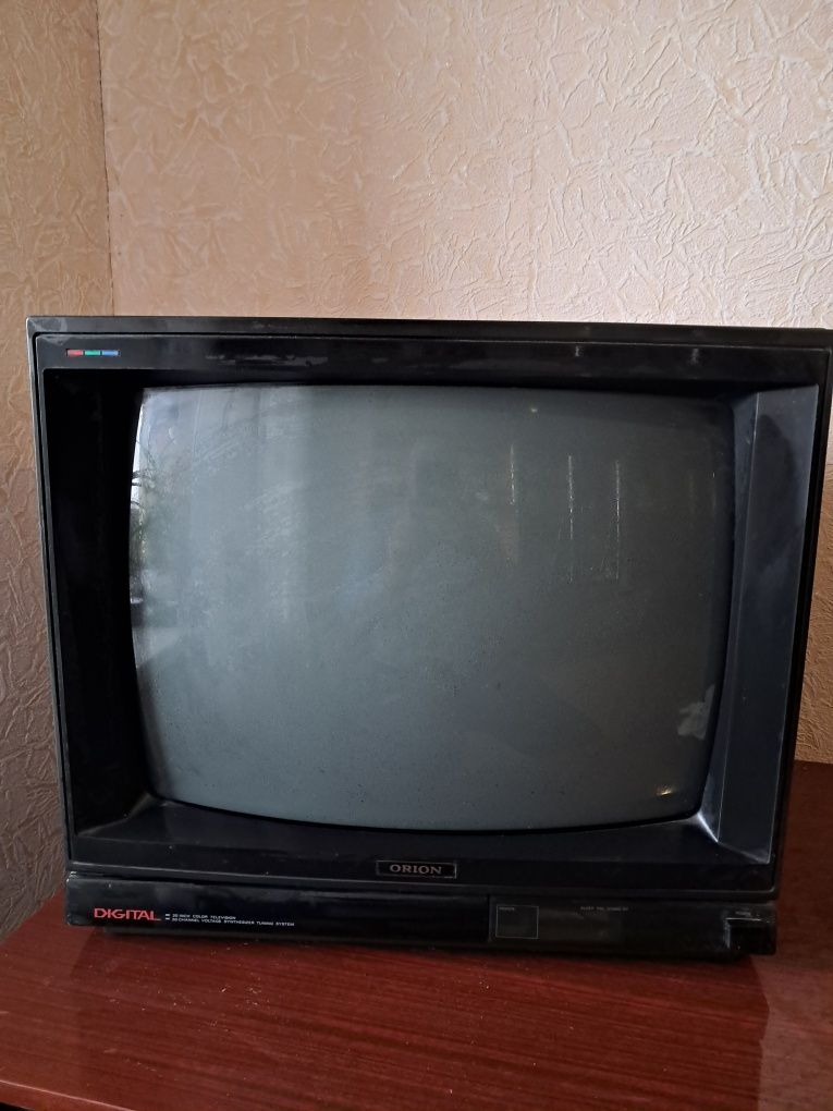 Телевизор Orion 51 см.