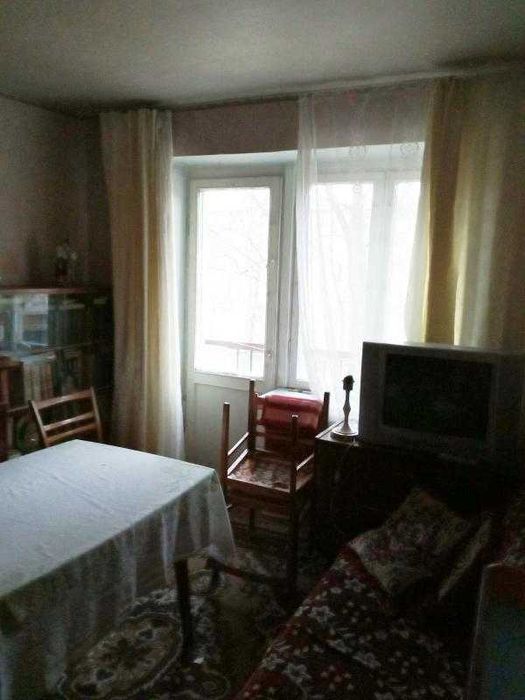 Продам 1 к. кв Одеська (Одесская)