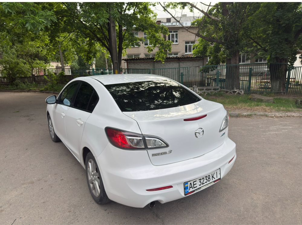 Продам власне авто Mazda3, 2012 рік, 2 л, автомат