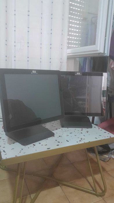 Recheio de mercadorias,arca,vitrines, computadores e impressoras