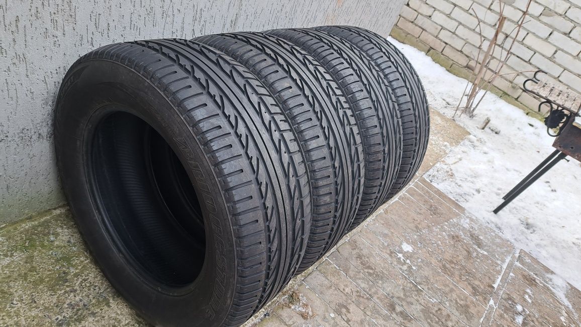 8,1мм!Продам комплект летних шин BRIDGESTONE 265 60 R18