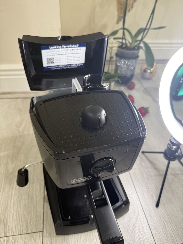 Кофемашина Delonghi  EC146.B