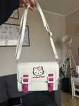 torebka na ramie hello kitty