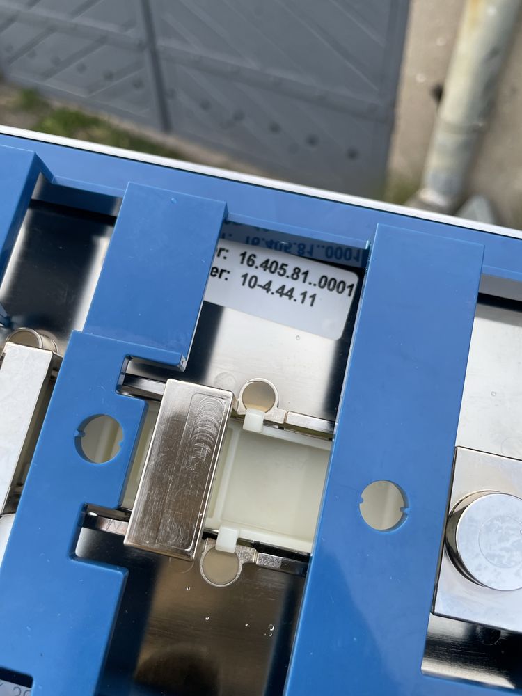 Przycisk Roca WC
