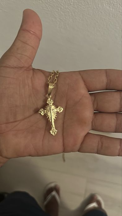 Cordao ouro 18k com pingente