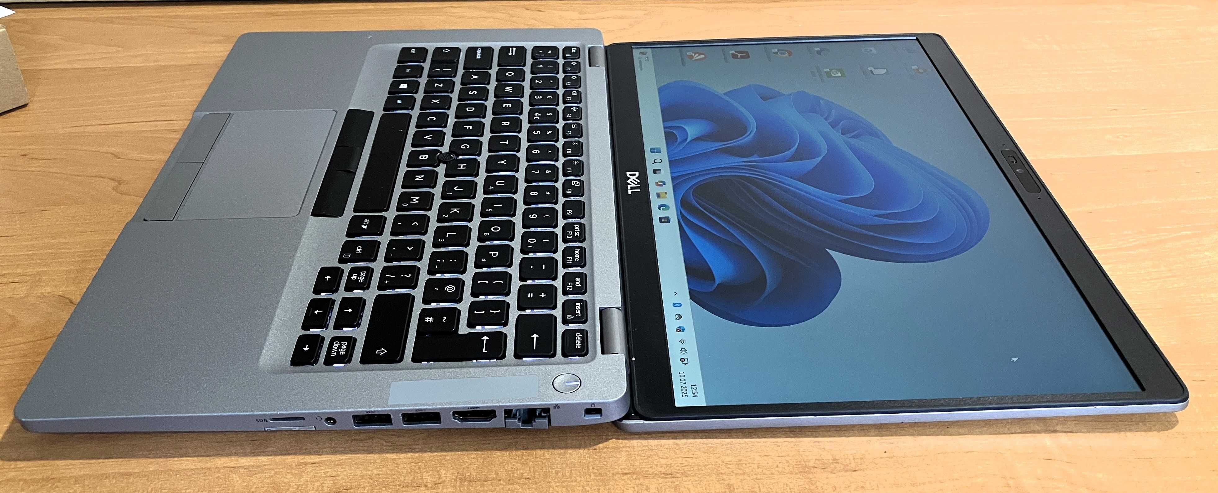 Laptop DELL 5411 Intel® Core™ i7-10th (6x5,1GHz) 16GB 512GB SSD USB-C™