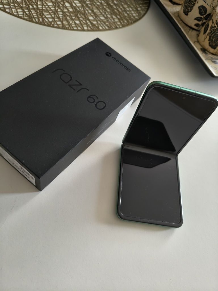 Motorola Razr 60