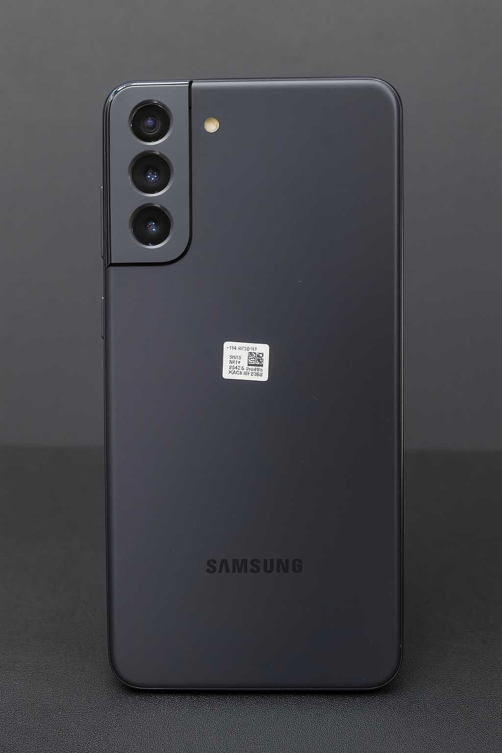 Samsung Galaxy S21 • 8/128 GB • Stan jak nowy