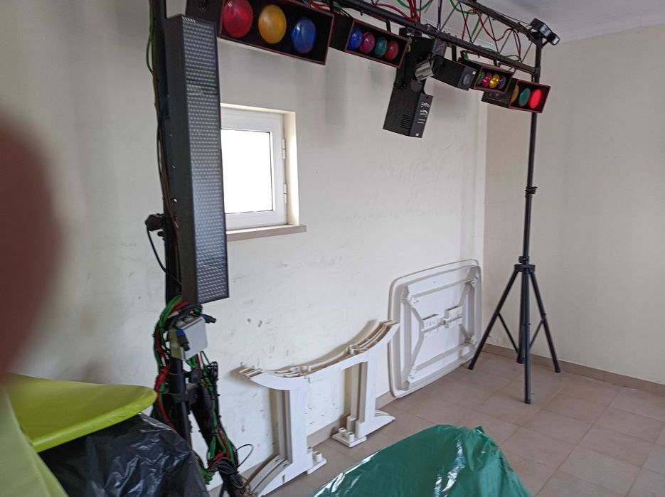 Vende se conjunto  musical  dj completo