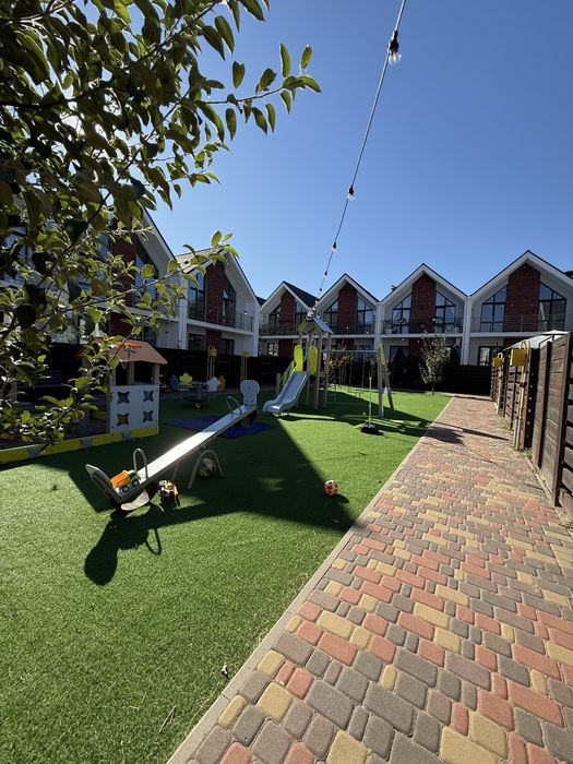 Готовий таун чекає на свого власника. Держпрограми. Стоянка 2