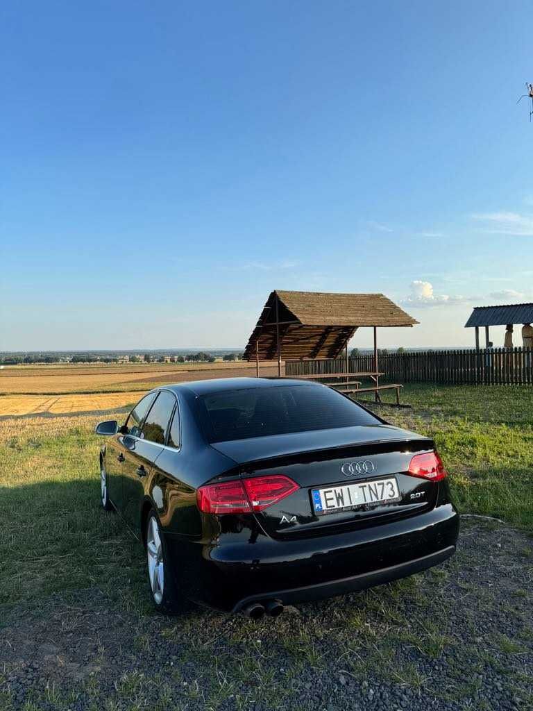 Audi A4 B8 2.0 TFSI - czarny połysk