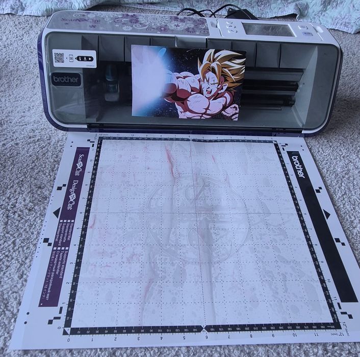 Vendo Máquina de corte com scanner Brother ScanNCut CM600