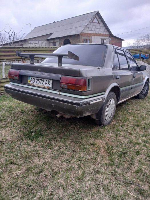 Крило Nissan Bluebird u11,t12,t72