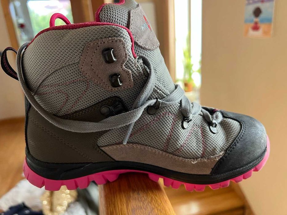 ботинки лыжные для девочки