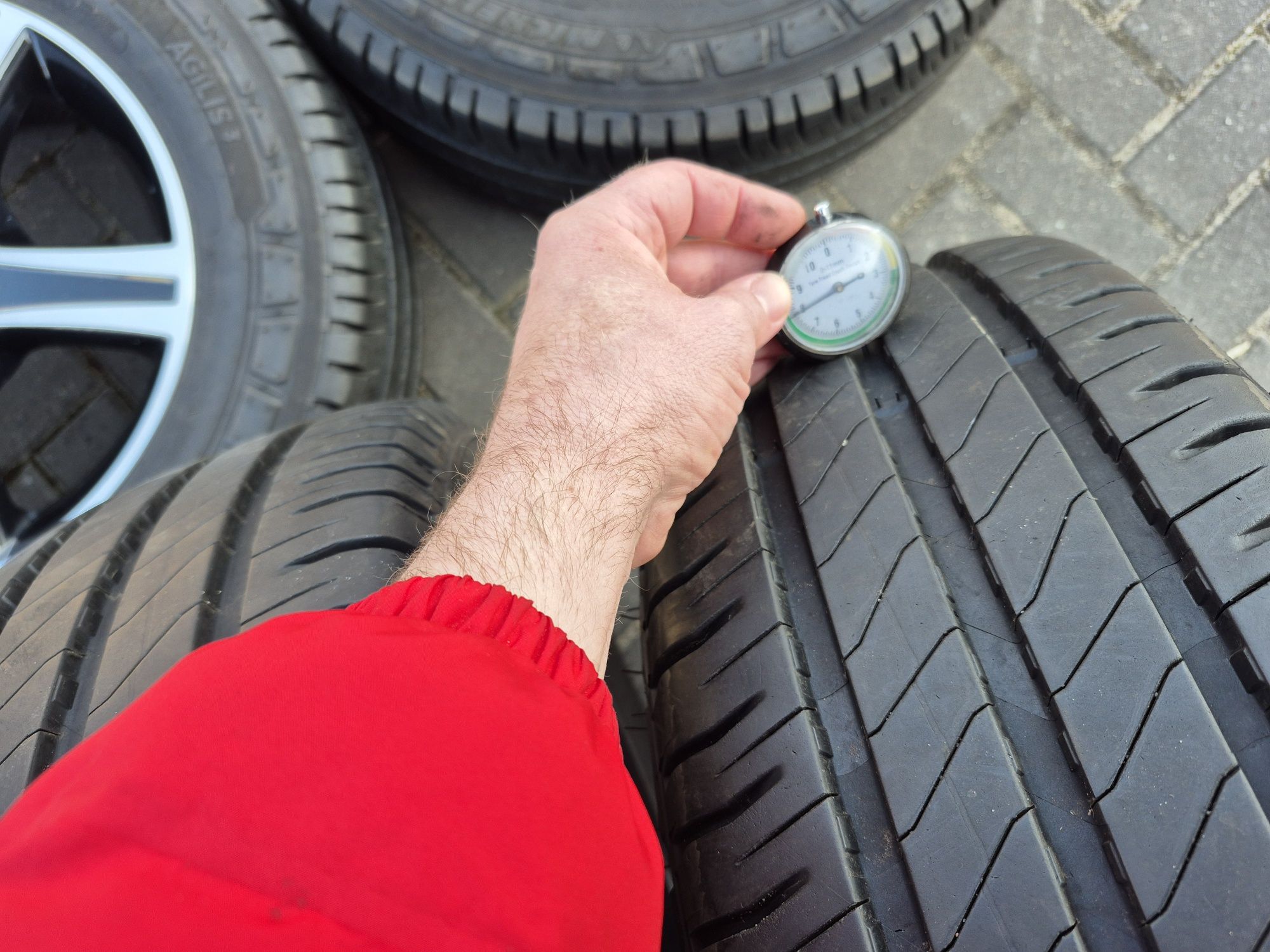 Koła do RENAULT TRFIC VIVARO 5x114.3 16 Cal 6.5J 215/65 R16C DOT23 8mm