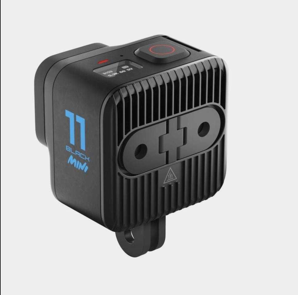 Екшн камера GoPro Hero 11 Black Mini в новому стані