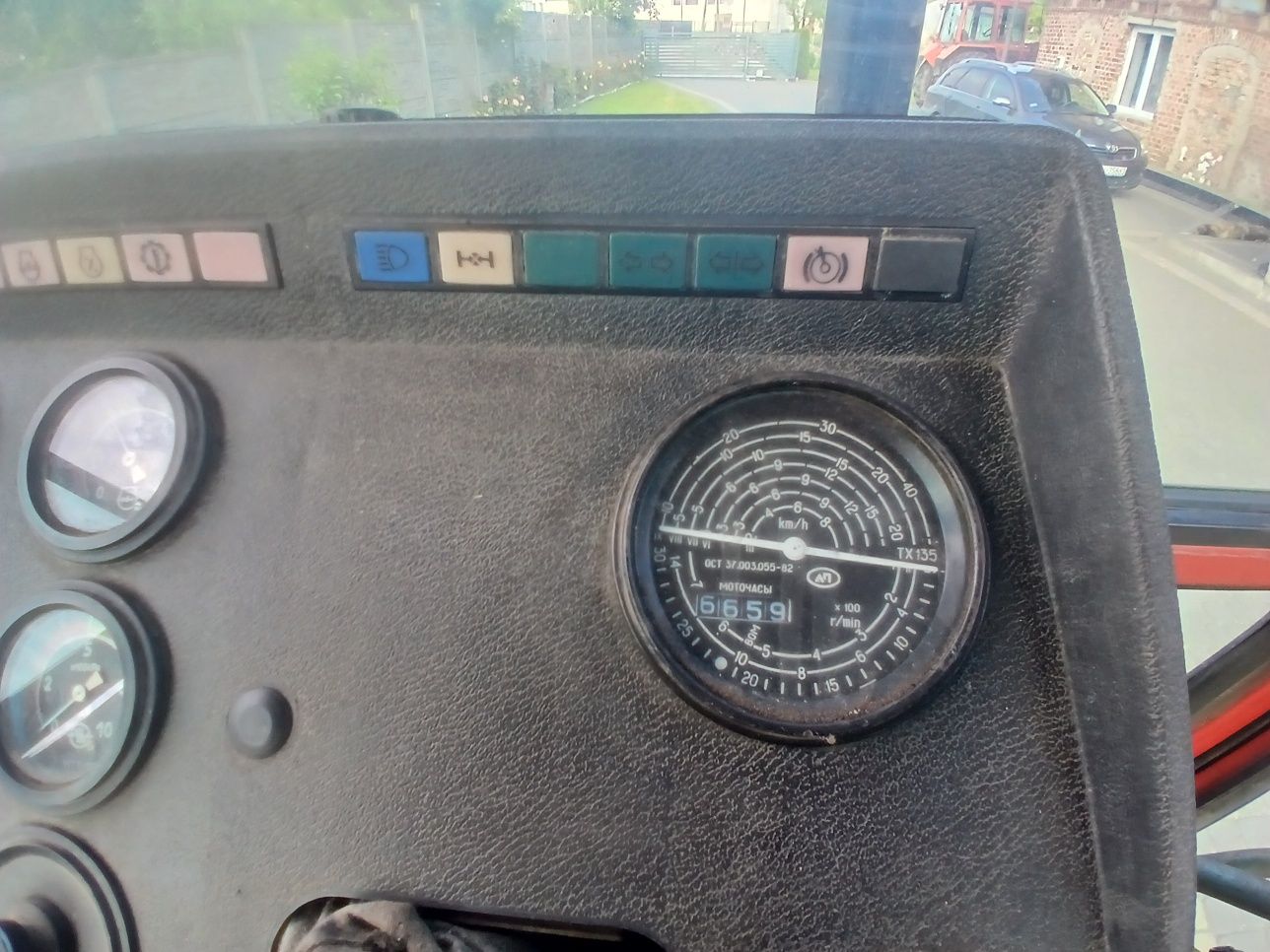 Sprzedam ciągnik  mtz 82