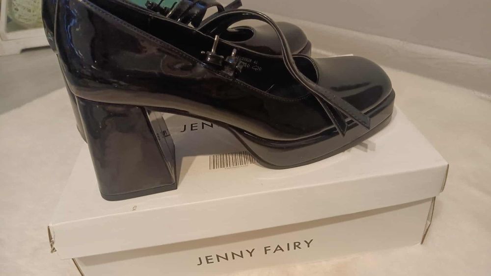Jenny fairy lakierowane 40
