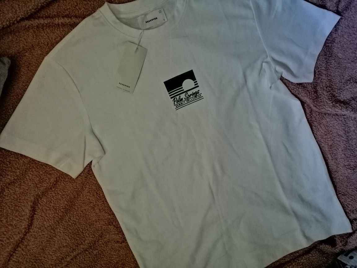 RESERVED strukturalna Koszulka bluzka tshirt Regular. WYSZYWANY nadruk