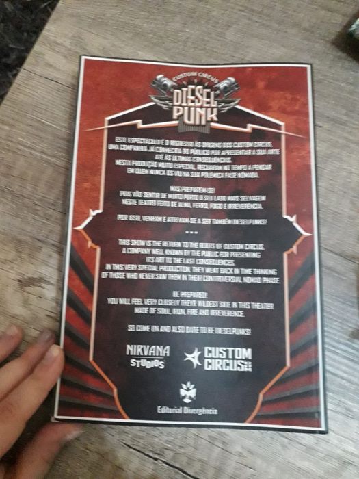 Livro "Diesel Punk: regresso às origens"