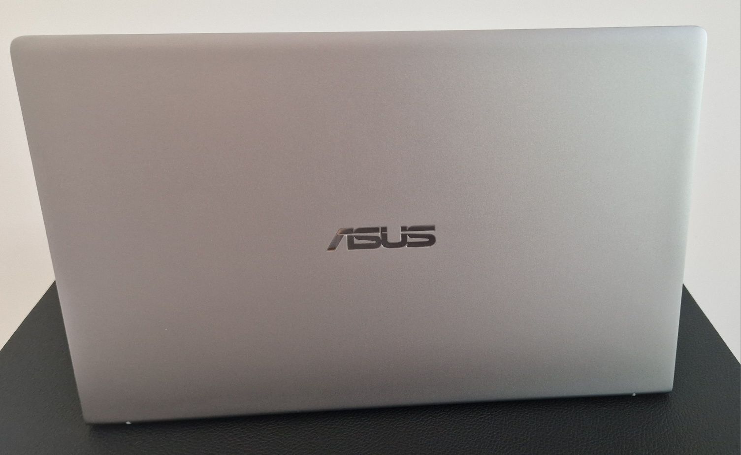Asus Zenbook 14 UM433 Ryzen 7 16GB 512SSD NVIDIA GeForce MX350 gaming