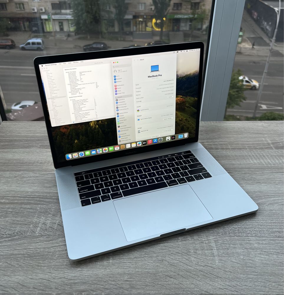 MacBook Pro 2018 15 | i7 6 core 2.6/4.3ghz | 16gb ram | 512 ssd