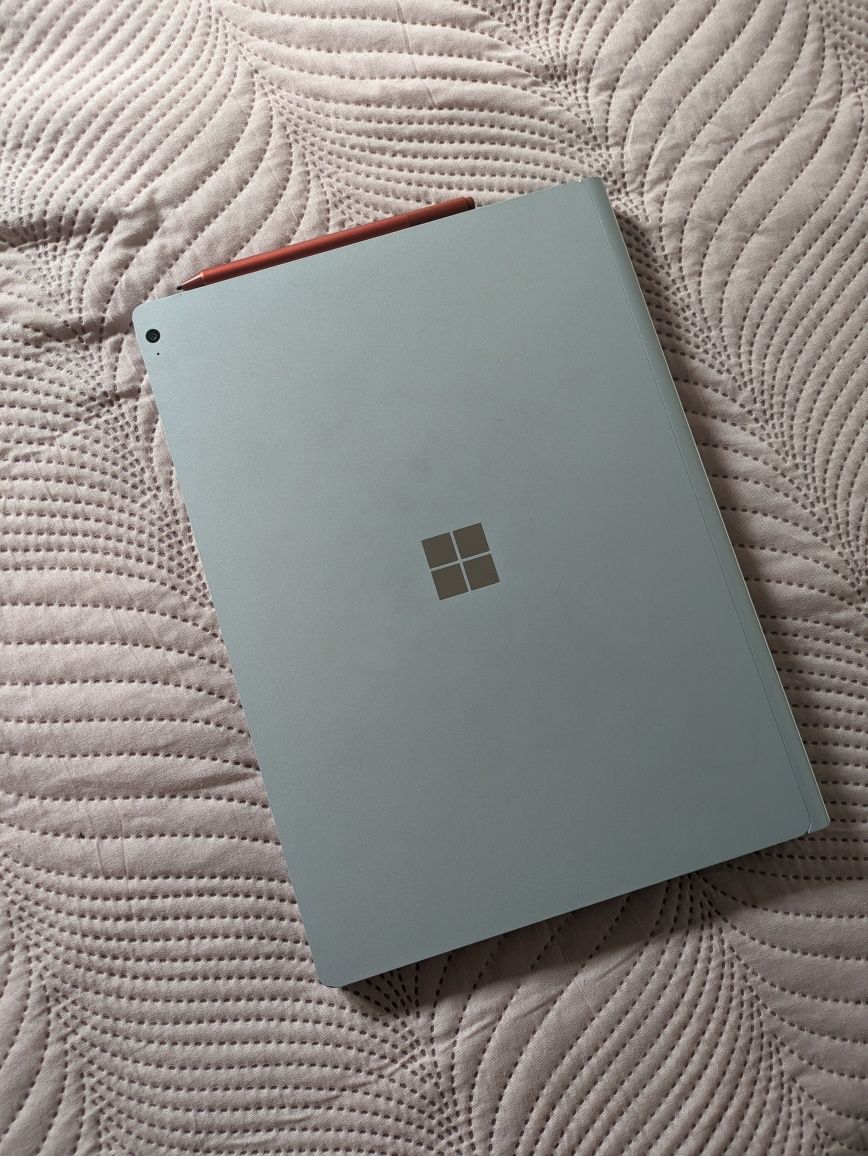 Microsoft surface book 3 15" Win11Pro +rysik