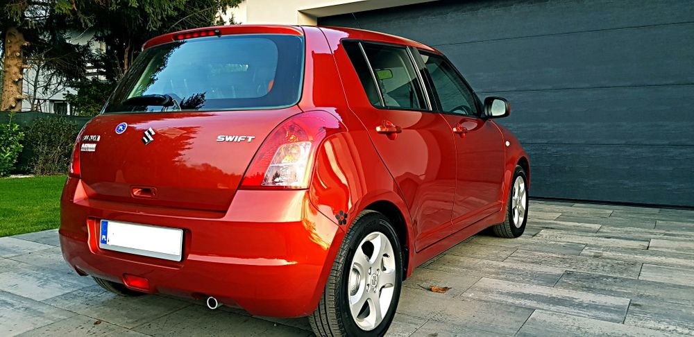 *SŁODKA Oszczędna PSZCZÓŁKA* Śliczne Suzuki Swift GAZ Niski Przebieg