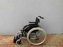 Invacare amerykański wózek inwalidzki dla dziecka wąski