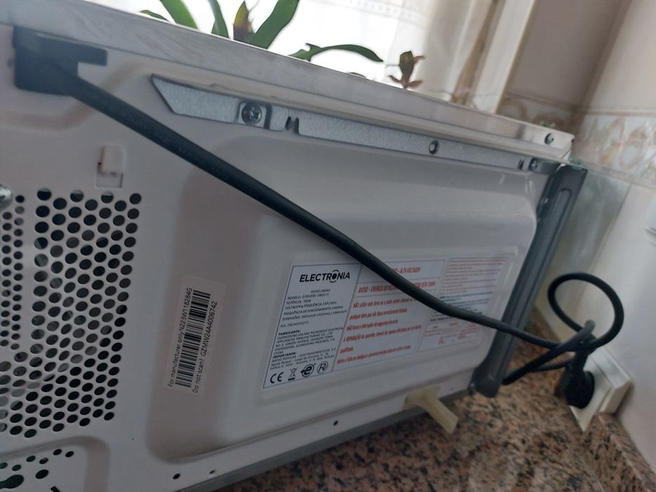 Microondas Electronia