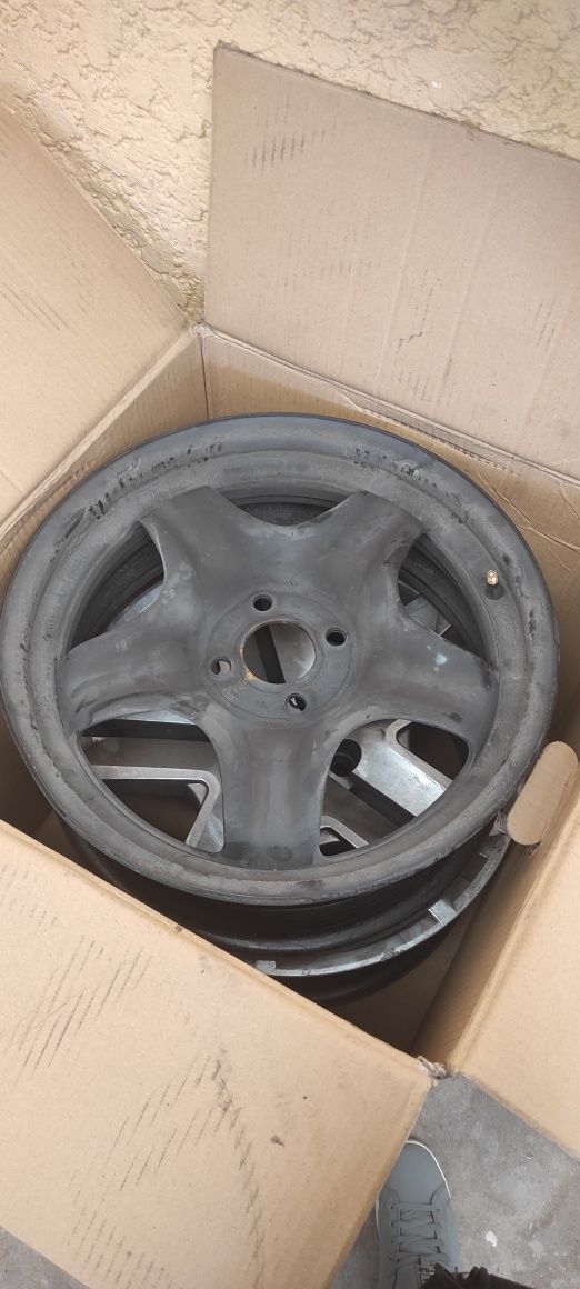 Jantes 16 ferro 4x100 renault