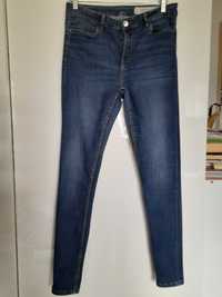 Jeansowe spodnie skinny fit Esmara r. 42