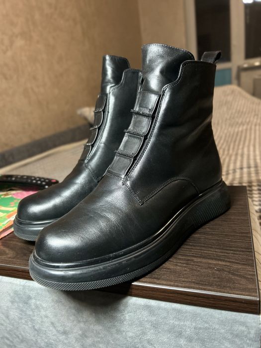 Зимние сапоги женские