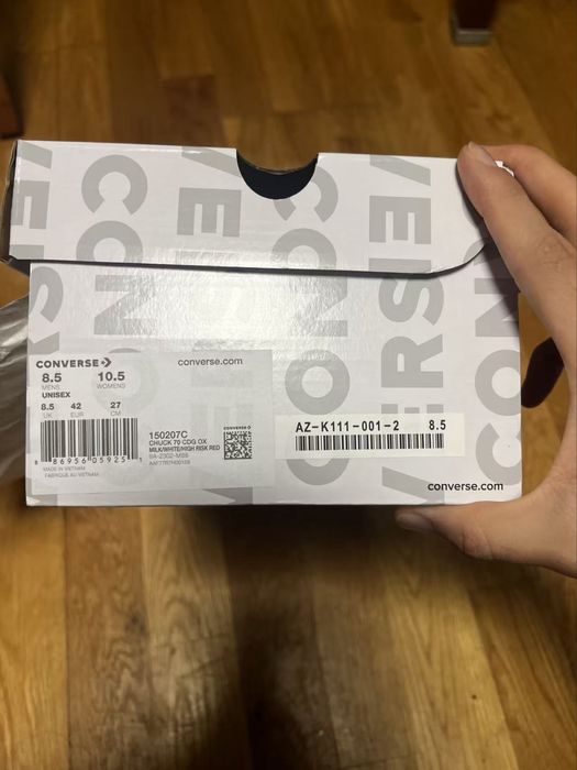 Ténis Converse x Comme des Garçons PLAY Chuck 70 - Branco