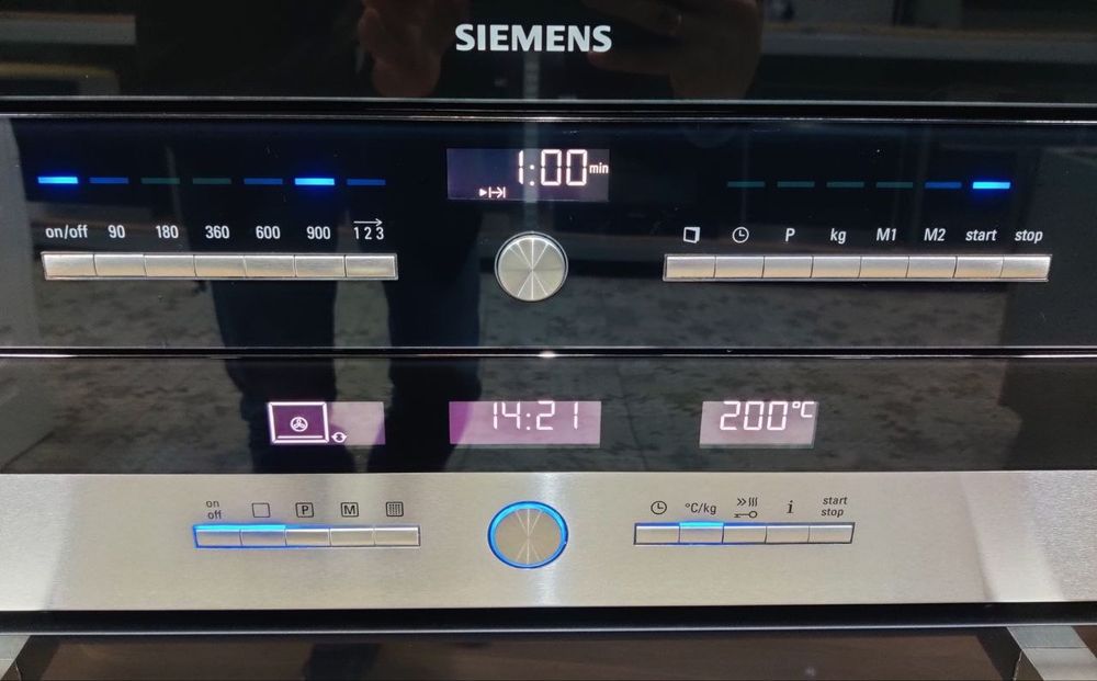 Шикарний чорний комплект SIEMENS™ Духовка та мікрохвильова піч. Ідеал