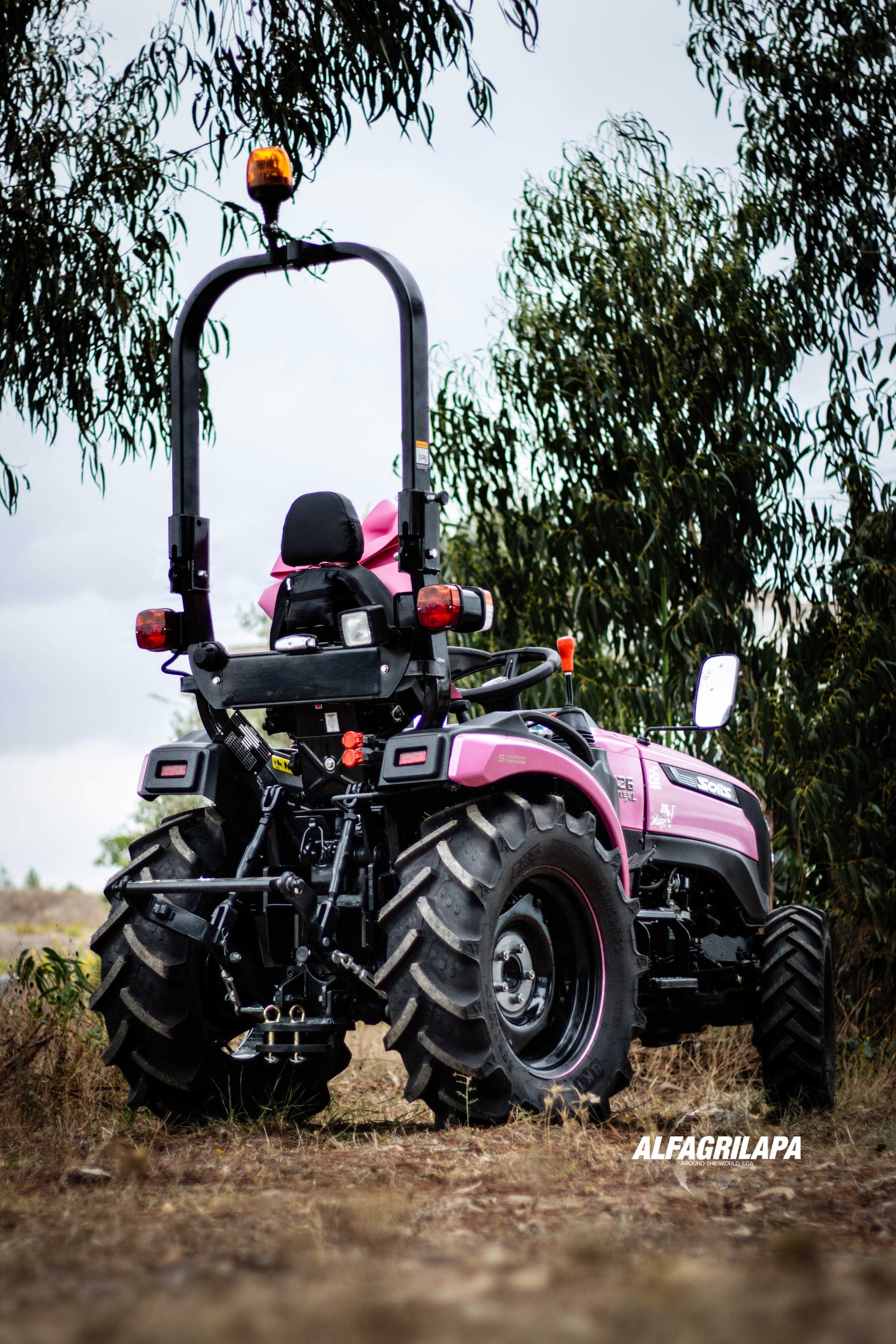 Trator Solis 26XL PINK (C/5 Alfaias Incluídas]**CAMPANHA SPRING 2025**